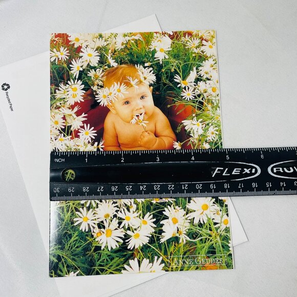 Anne Geddes Vintage Baby In Daisies Blank Greeting Card Recycled Paper Envelope - Picture 6 of 9